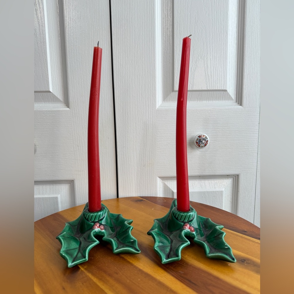 Holland‎ Mold holly candle holders set of two with candles
